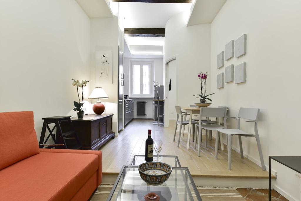 Campo De' Fiori Brand New Apartment โรม ภายนอก รูปภาพ