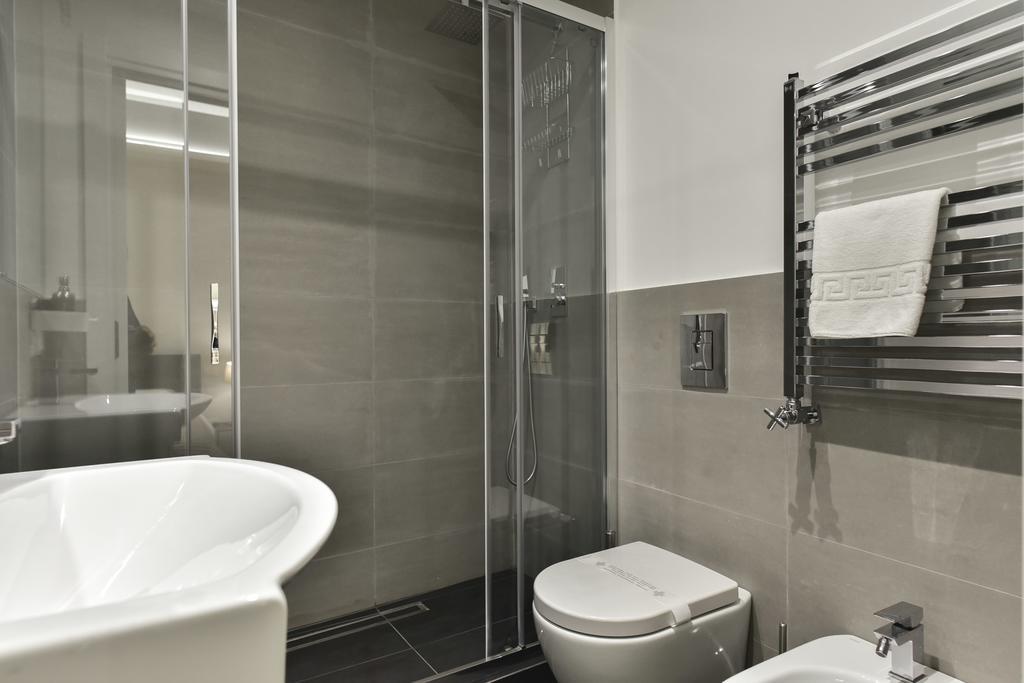 Campo De' Fiori Brand New Apartment โรม ภายนอก รูปภาพ
