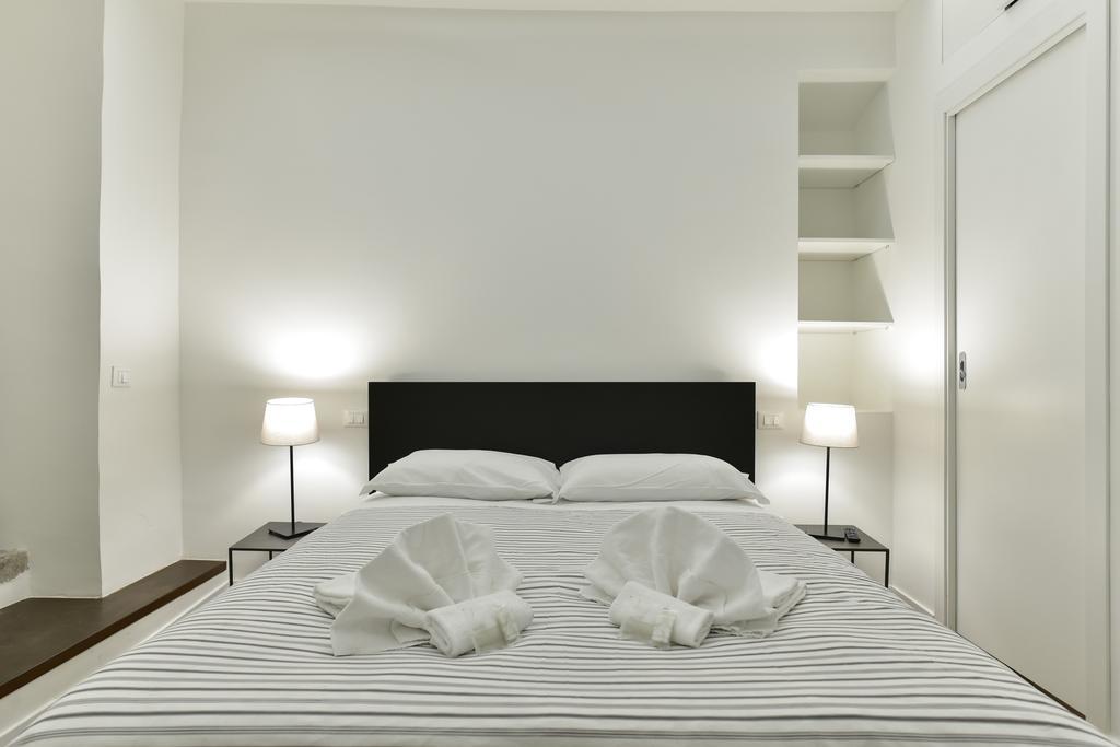 Campo De' Fiori Brand New Apartment โรม ภายนอก รูปภาพ